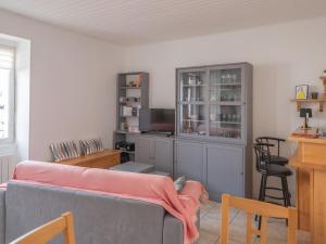 Maison Centre-Ville aux Sables-d’Olonne, Proche Gare et Plage, Idéale pour 4 Personnes - FR-1-197-543