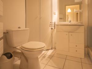 Appartement 2 pièces à 1km de la plage, proche du centre et des commerces - FR-1-197-218