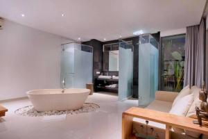 Gretha Lovely 3 BR Private Pool Villa ZN369