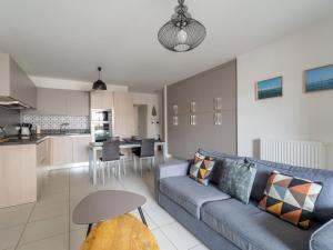 Appartement Central à Arcachon avec 2 Chambres, Parking Privé et Proche Plages - FR-1-319-16