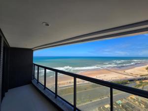 Quarto e sala Jaguaribe melhor orla Salvador