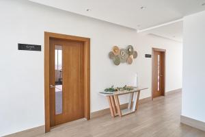 Lovely 3 Bedroom Apartment, Pool,Gym,2parking S