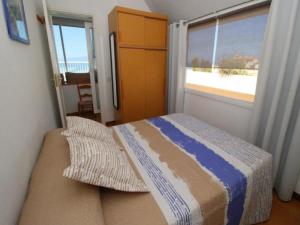 Apartamento de 3 habitaciones con terraza panorámica, cerca de la playa en LEscala - HISP-236-34