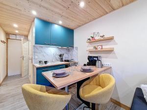 Studio cozy au pied des pistes avec balcon sud, pour 4 personnes - FR-1-832-3