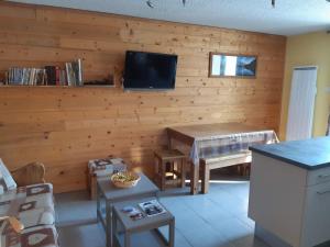 Appartement rénové - 1 chambre, 6 personnes, animaux acceptés - FR-1-836-34