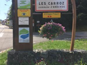 Appartement moderne en centre-ville avec parking et animaux admis - 6 pers. - FR-1-836-49