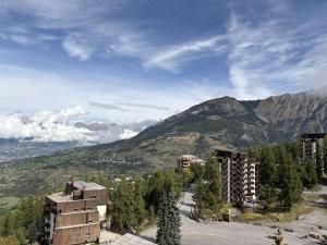 Studio skis aux pieds pour 4 pers, balcon vue vallée - FR-1-322-701