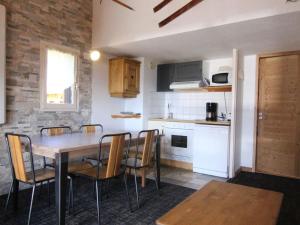 Appartement 3 pièces pour 6 personnes de 50m²-LAlpe dHuez - FR-1-405-376