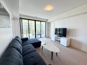 Central Park Front Broadbeach 503