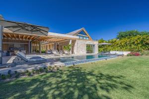 Brand New 5 bed Lux Villa