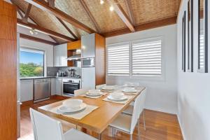 Beachfront 3-Bed with Private Pool & Fireplace