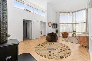 The Tides - Luxe Beach House Mornington