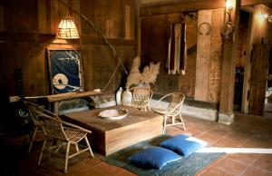 The Nest - Homestay bên suối nhỏ