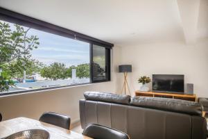 Chic 2-bed Bridgeview Apartments Batemans Bay