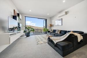 Mountain View City Center Apartment with BBQ