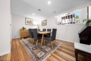 Gorgeous 2-Bed Townhouse with Patio, BBQ & Parking