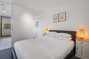 Sleek South Melbourne Pad 1-Bed by Albert Park