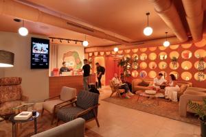 Coeo Hernan Ruiz Rooftop Pool Hostel