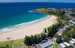 3-Bed Apartment in Beautiful Kiama with Study Nook