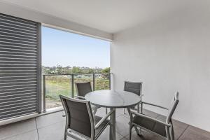 3-Bed Apartment in Beautiful Kiama with Study Nook