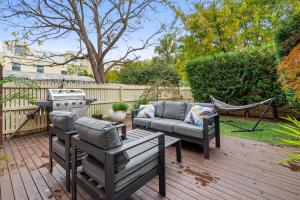 Perfect 2-Bed Inner-City Home with Pool & BBQ Area