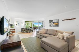 Lovely 3-Bed with Alfresco Dining by Amenities