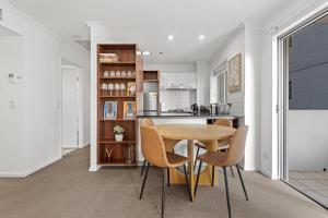 Prime City Residence with Pool, Gym and Parking