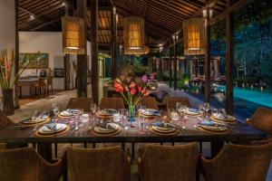 Villa Crystal Castle