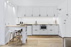 Studio4 Bondi Chic Interiors with Rooftop Pool