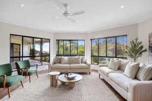 Beachside 4-Bed Retreat with Study Nook & Views