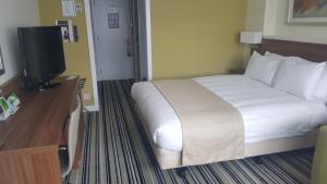 Holiday Inn DerbyNottingham by IHG