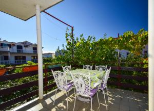 Apartment with Balcony room in Apartments Milenko 547