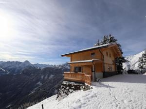 Chalet at 1700m with panoramic views