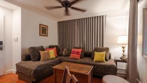 MiraNamin Nest LIRYO - Family Suite in Unique Historic Home with Indoor Plunge Pool, Garden Access, Self-Service Breakfast, Guest Kitchen