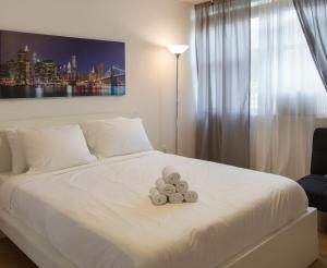 713 Miami Beach Apartments