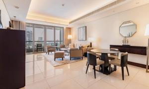 Dubai Mall 5 star Free Parking