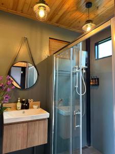 บ้านสี่เหลี่ยม รัชนากร โฮมสเตย์