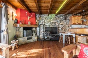 Urets by SeaMount Rentals