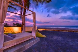 Verena 5 BR Ocean View Private Pool Villa ZN373