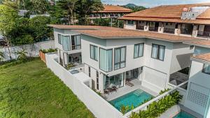 Modern 3 Bed Pool Villa Chaweng -Whispering Palm Villa A