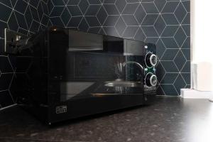 Luxury Living, Central Spot