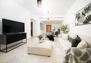 Stunning 1 Bed in Al Dhafra 2 The Greens