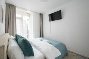 Browary Warszawskie Superior Apartment by BookingHost