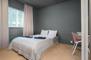 Arctic Circle Base: 1BR, Sauna, Parking