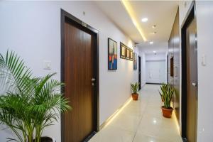 FabHotel Rani Tower - Chinar Park