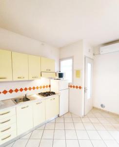 Bright and comfortable apartment in Bibione