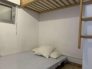 SP050-B12 Appartement 2 pièces mezzanine - 5 couchages SAINT PIERRE LA MER