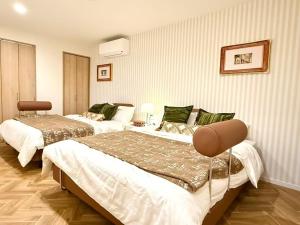 Yt クリスタル三筋