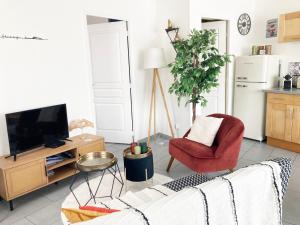 Cap Fecamp Bâbord - Loiseau dOr au bord de mer