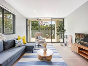 Chatswood Gem Steps to Metro, Mall & Park